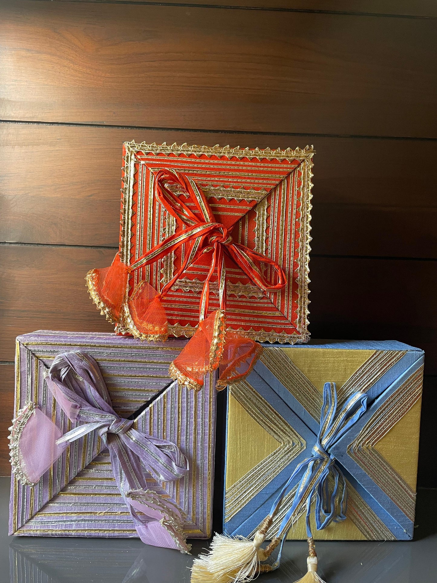Gota gifting hampers