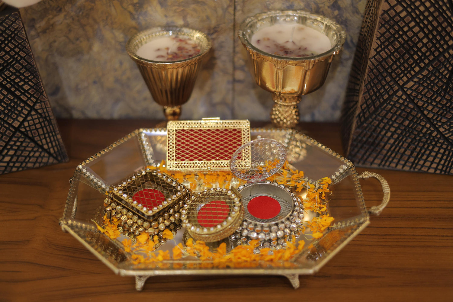 Coin/Ginni/Cash boxes