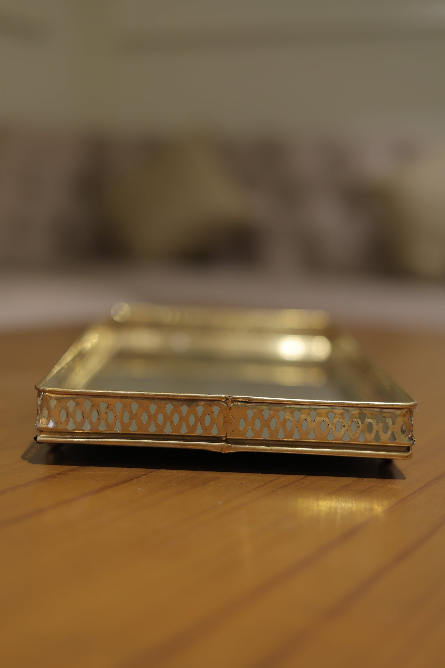 Gold glass metallic tray